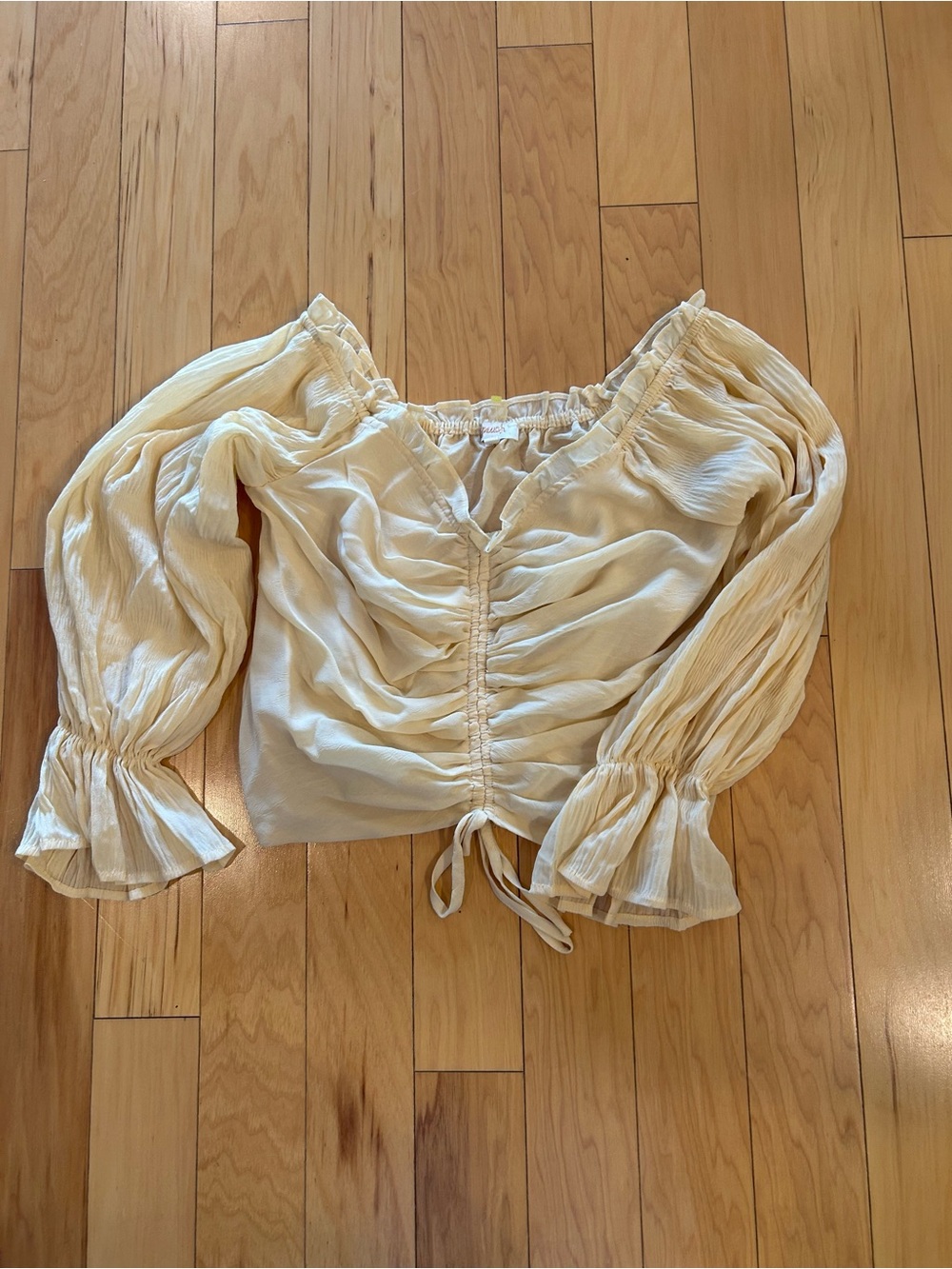 Gathered Off-Shoulder Cream Yellow Blouse with Puff Sleeves Womens Small